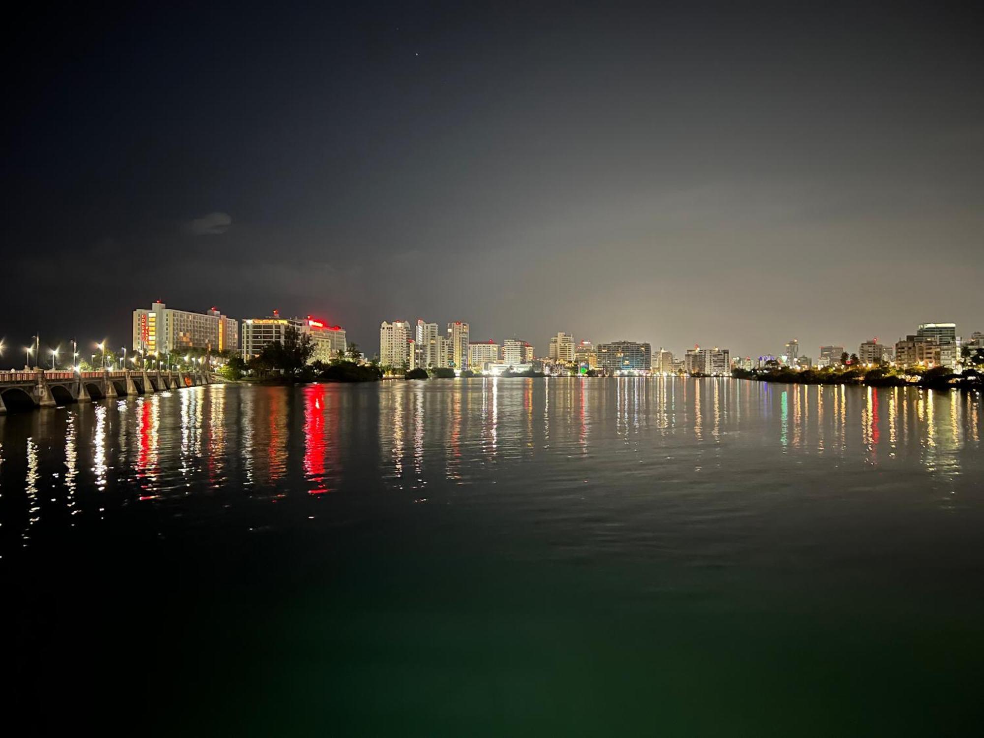 סן חואן Condado Beachfront Tantra Apartment מראה חיצוני תמונה